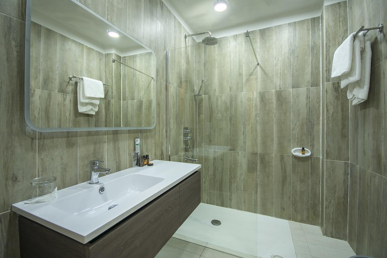 Leon Hotel Kinşasa Dış mekan fotoğraf